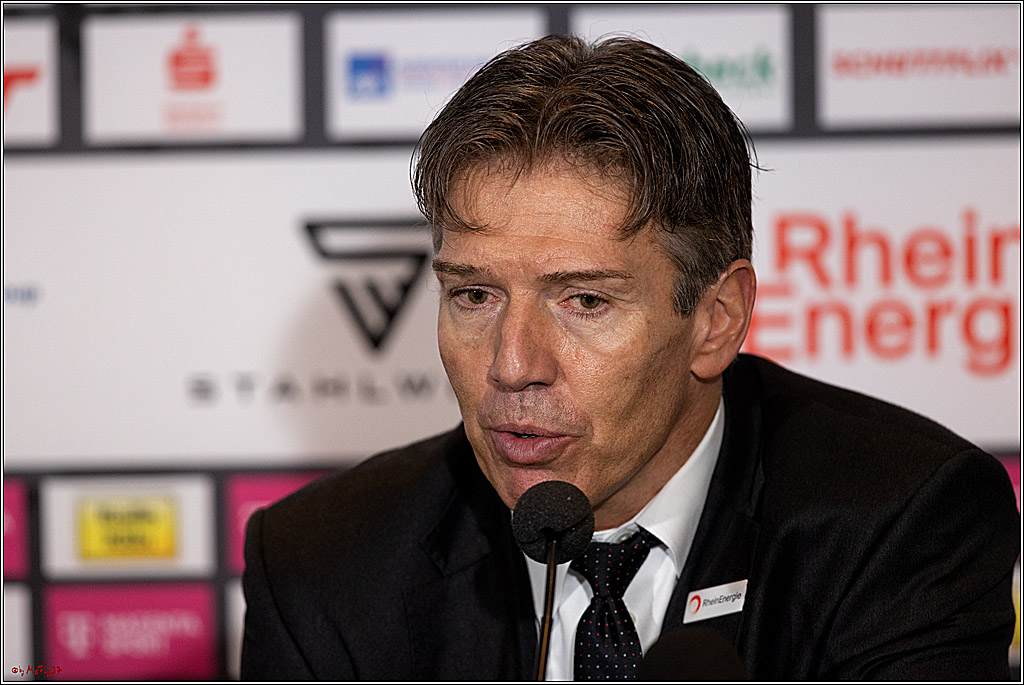 PENNY DEL;  Kölner Haie - Adler Mannheim; Köln, 04.11.2022